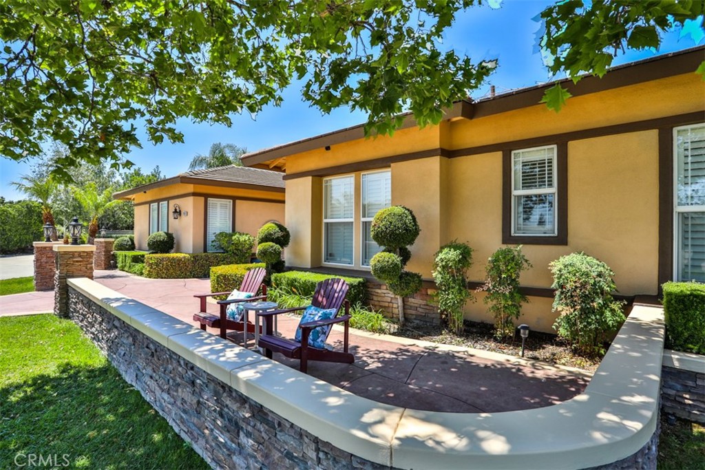 12619 Rustic Oak Court Rancho Cucamonga, CA 91739 - Photo 4 of 75