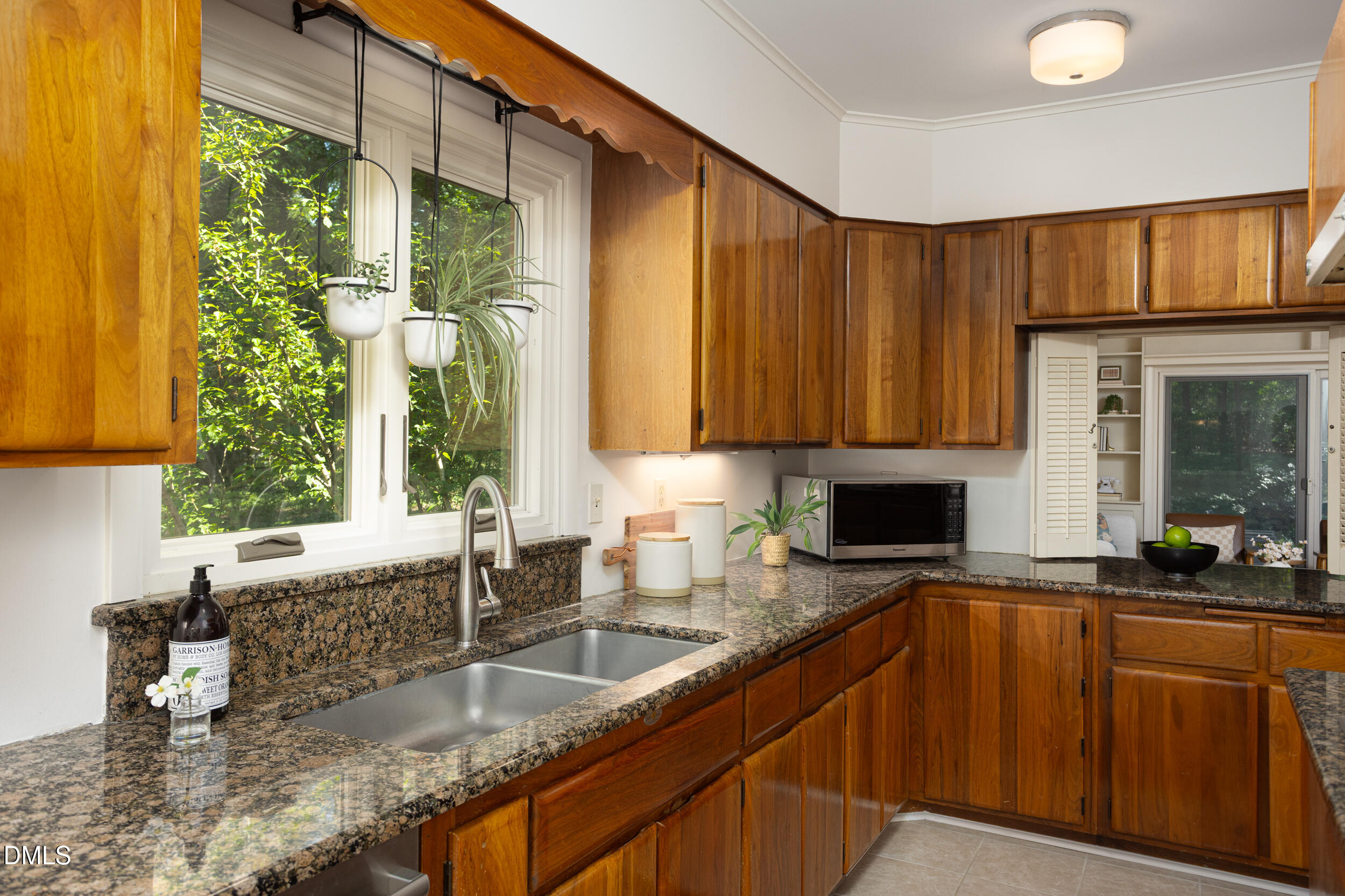 4020 Nottaway Road Durham, NC 27707 - Photo 18 of 58