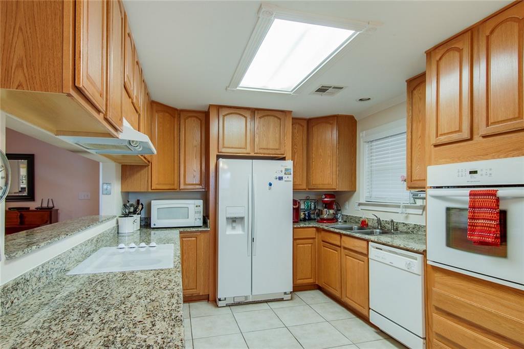 4209 Haring Road Metairie, LA 70006 - Photo 5 of 15 Gallery Image 5