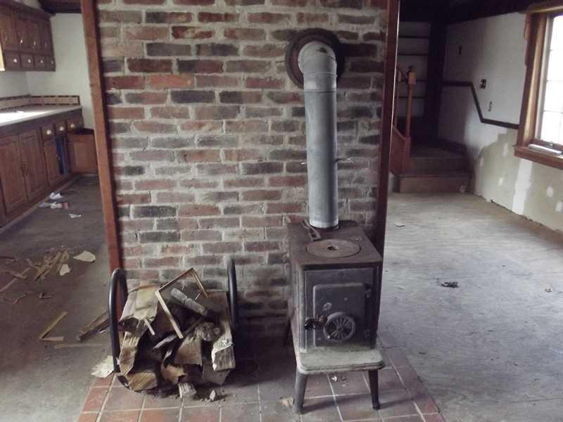371 Riverside Drive Augusta, ME 04330 - Photo 2 of 13 Kitchen.