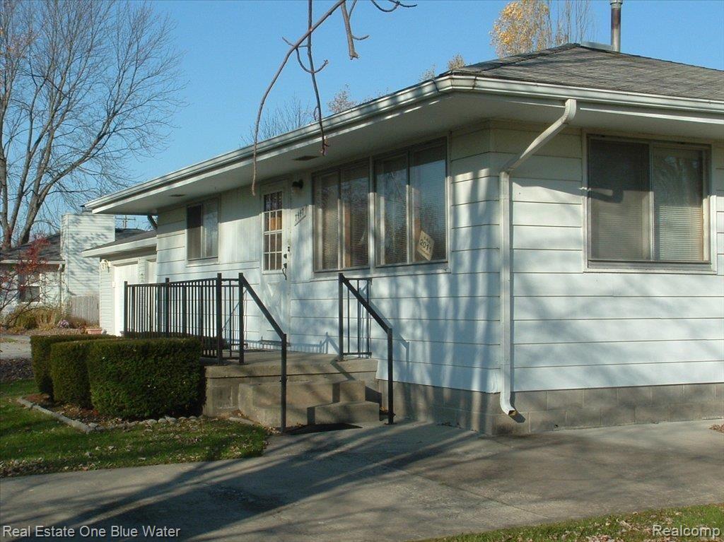 7447 Cardinal Road Lexington, MI 48450 - Photo 7 of 20 7447 Cardinal 011