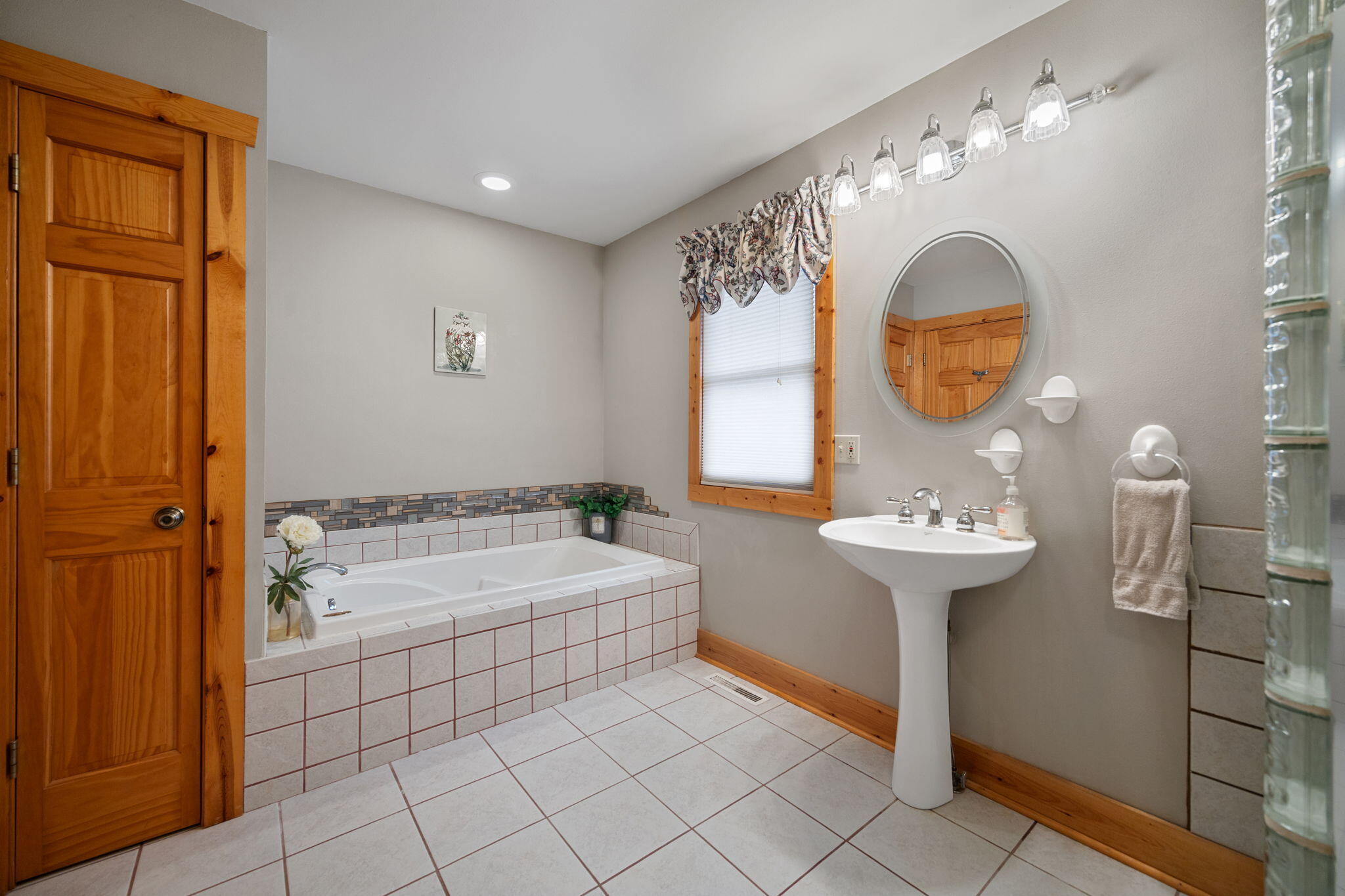 N5568 Johnson Road Richmond, WI 53115 - Photo 28 of 39 22F23387-CE86-40FB-8F6D-F8DF65AD373E