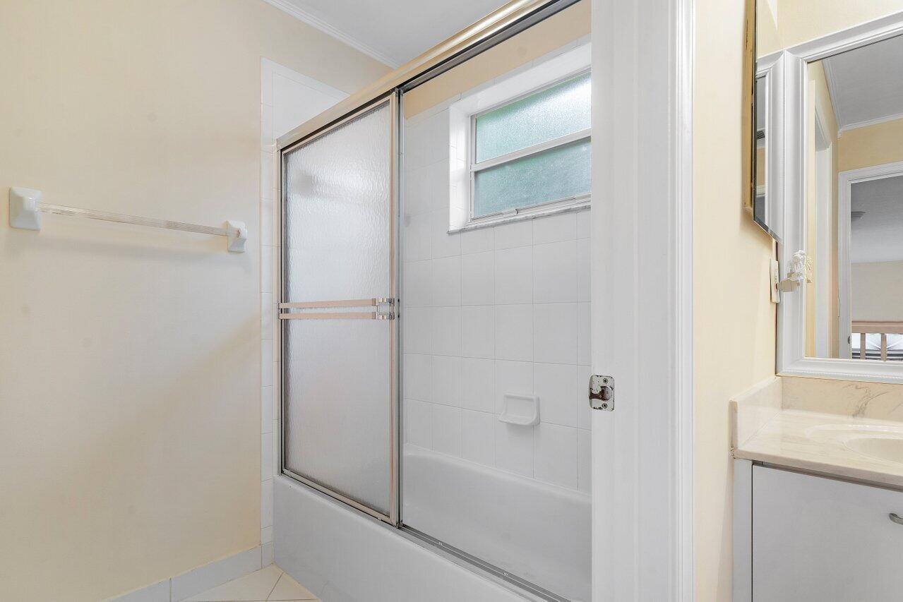2111 Reston Circle Royal Palm Beach, FL 33411 - Photo 24 of 48 024-2111RestonCircle-RoyalPalmBeach-FL-3