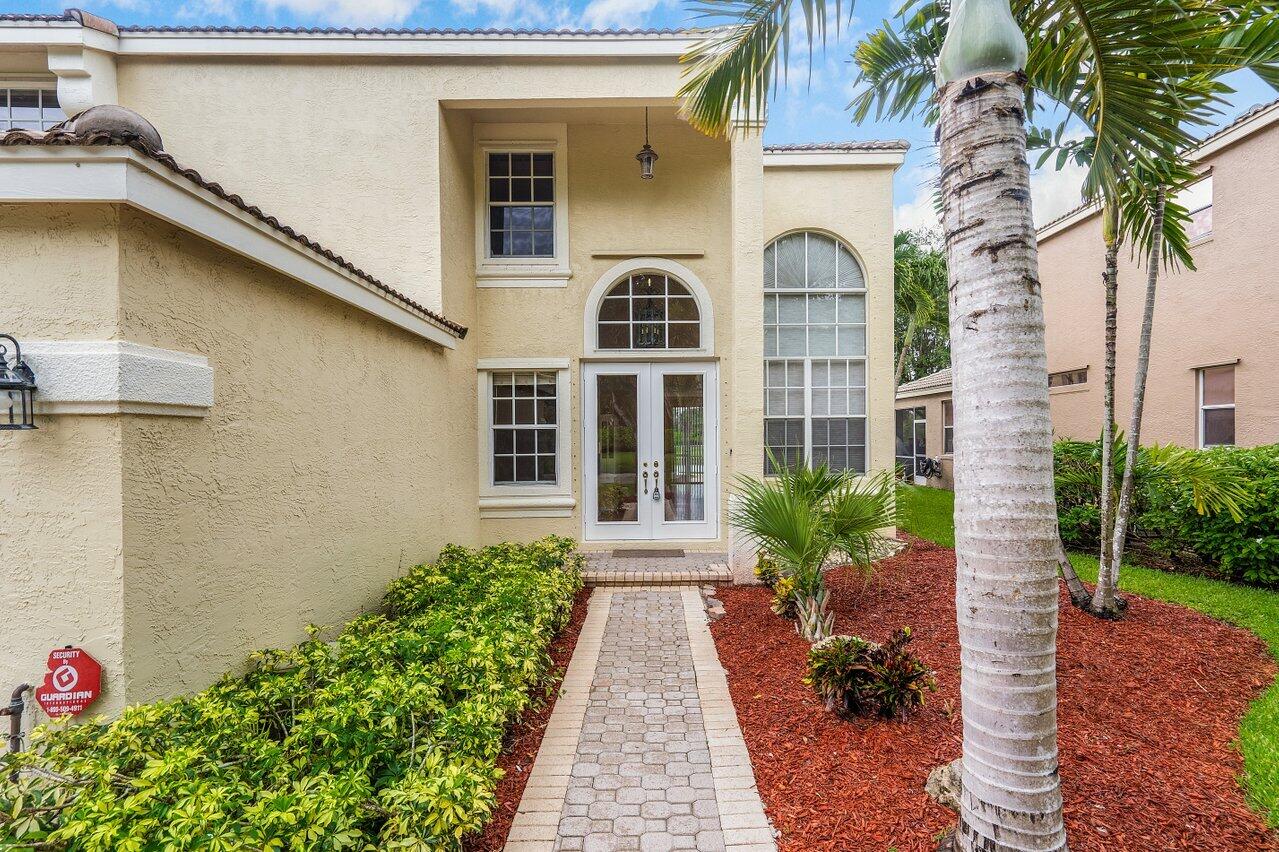 2111 Reston Circle Royal Palm Beach, FL 33411 - Photo 4 of 48 004-2111RestonCircle-RoyalPalmBeach-FL-3