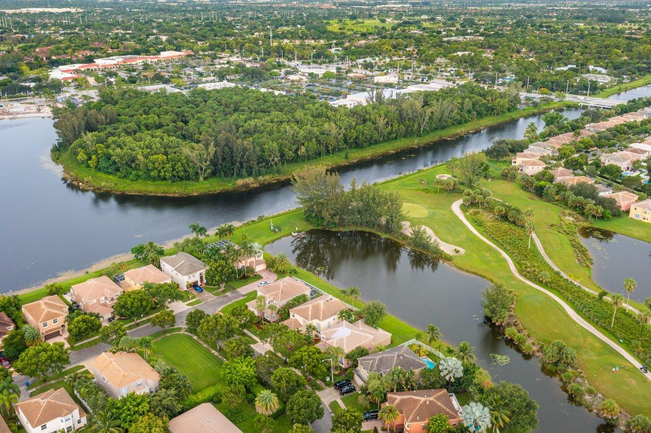 2111 Reston Circle Royal Palm Beach, FL 33411 - Photo 46 of 48 046-2111RestonCircle-RoyalPalmBeach-FL-3