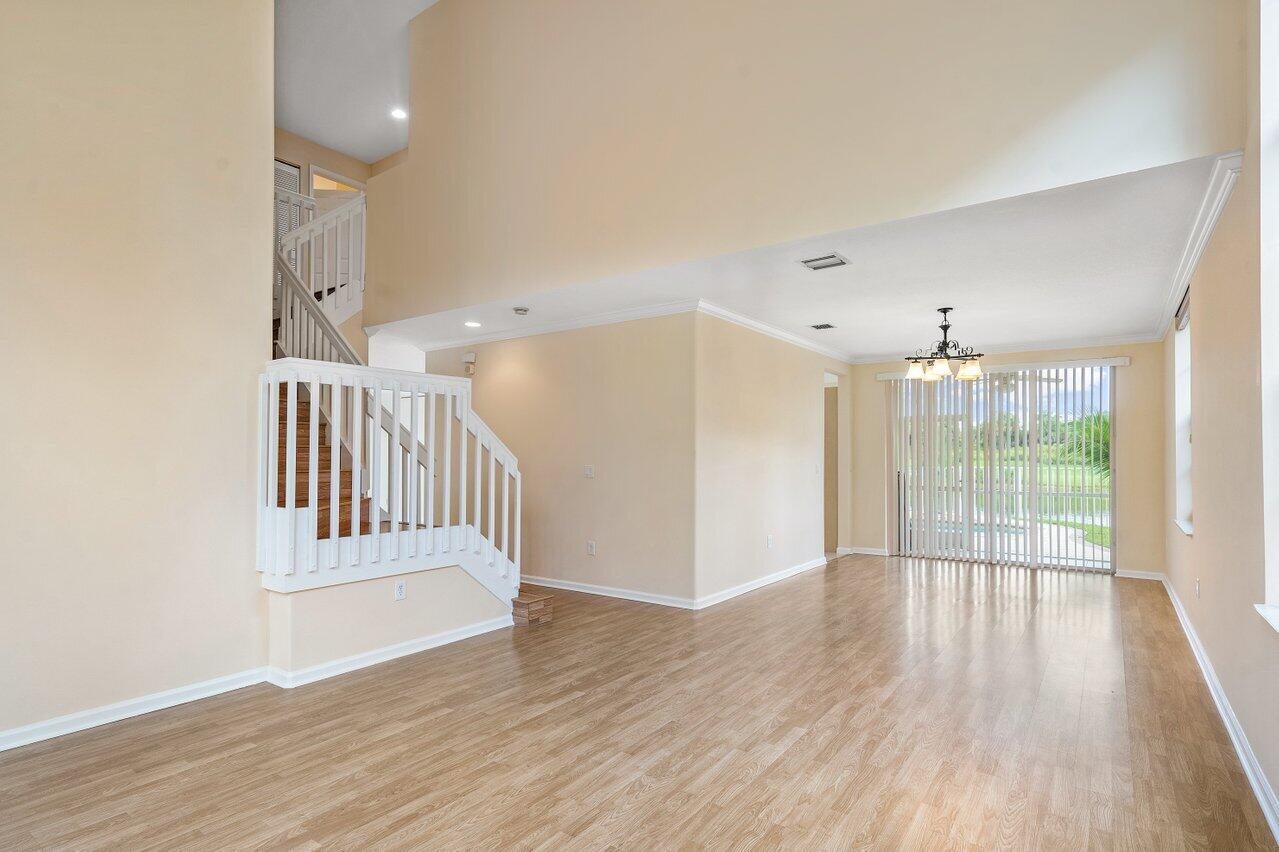 2111 Reston Circle Royal Palm Beach, FL 33411 - Photo 7 of 48 007-2111RestonCircle-RoyalPalmBeach-FL-3