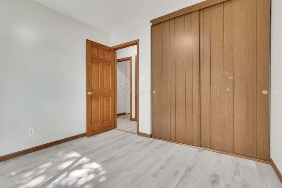 1588 Fall Brook Road Columbus, OH 43223 - Photo 20 of 54 20260624005910107147000000-o