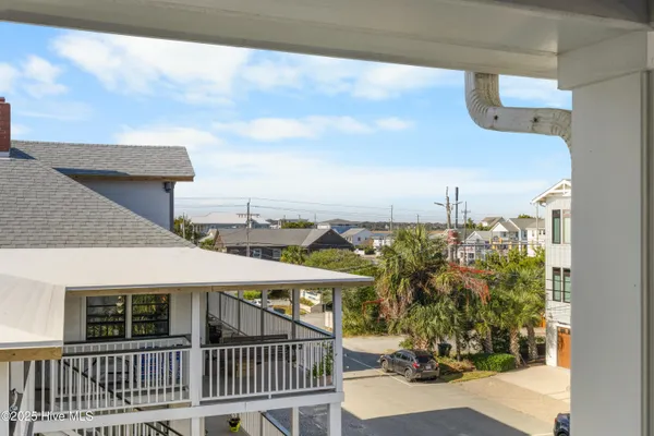 $1,650,000 | 12 East Greensboro Street, Unit A, Wrightsville Beach, NC 28480