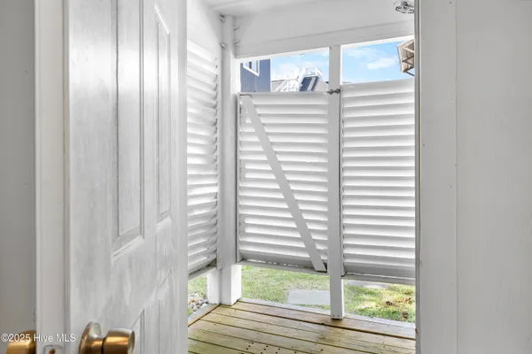 $1,650,000 | 12 East Greensboro Street, Unit A, Wrightsville Beach, NC 28480