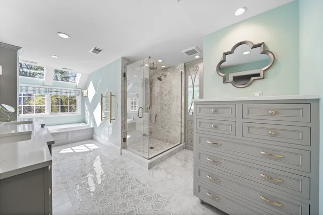 $3,150,000 | 646 Prospect Avenue, Winnetka, IL 60093