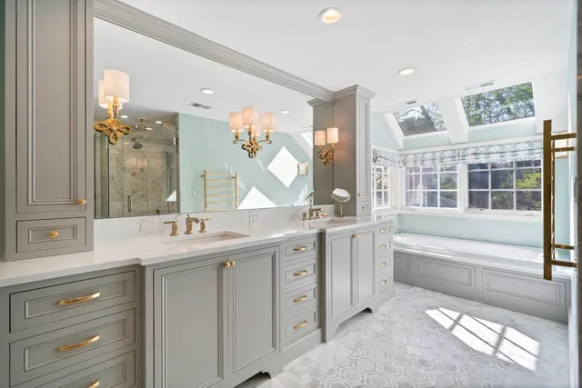 $3,150,000 | 646 Prospect Avenue, Winnetka, IL 60093