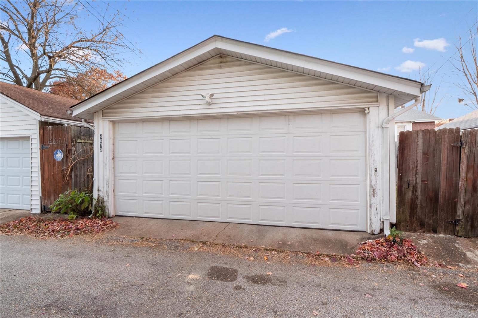 4673 Rosa Avenue St. Louis, MO 63116 - Photo 9 of 29 Gallery Image 9