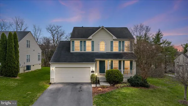 $524,900 | 222 Stephens Run Street, Stephens City, VA 22655