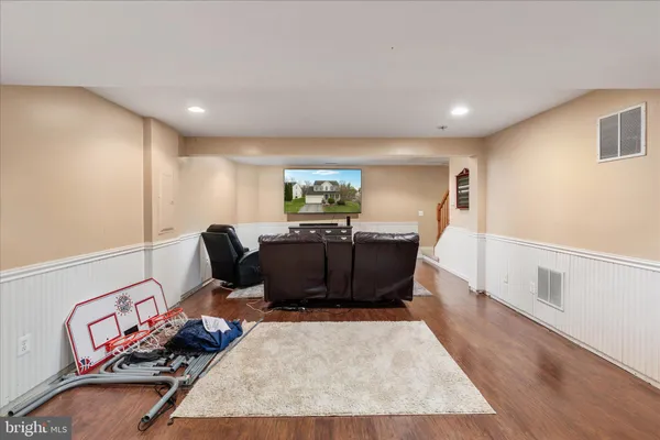 $524,900 | 222 Stephens Run Street, Stephens City, VA 22655