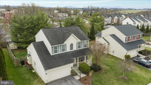 $524,900 | 222 Stephens Run Street, Stephens City, VA 22655