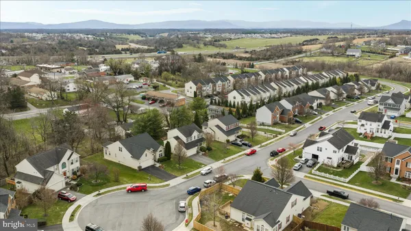 $524,900 | 222 Stephens Run Street, Stephens City, VA 22655