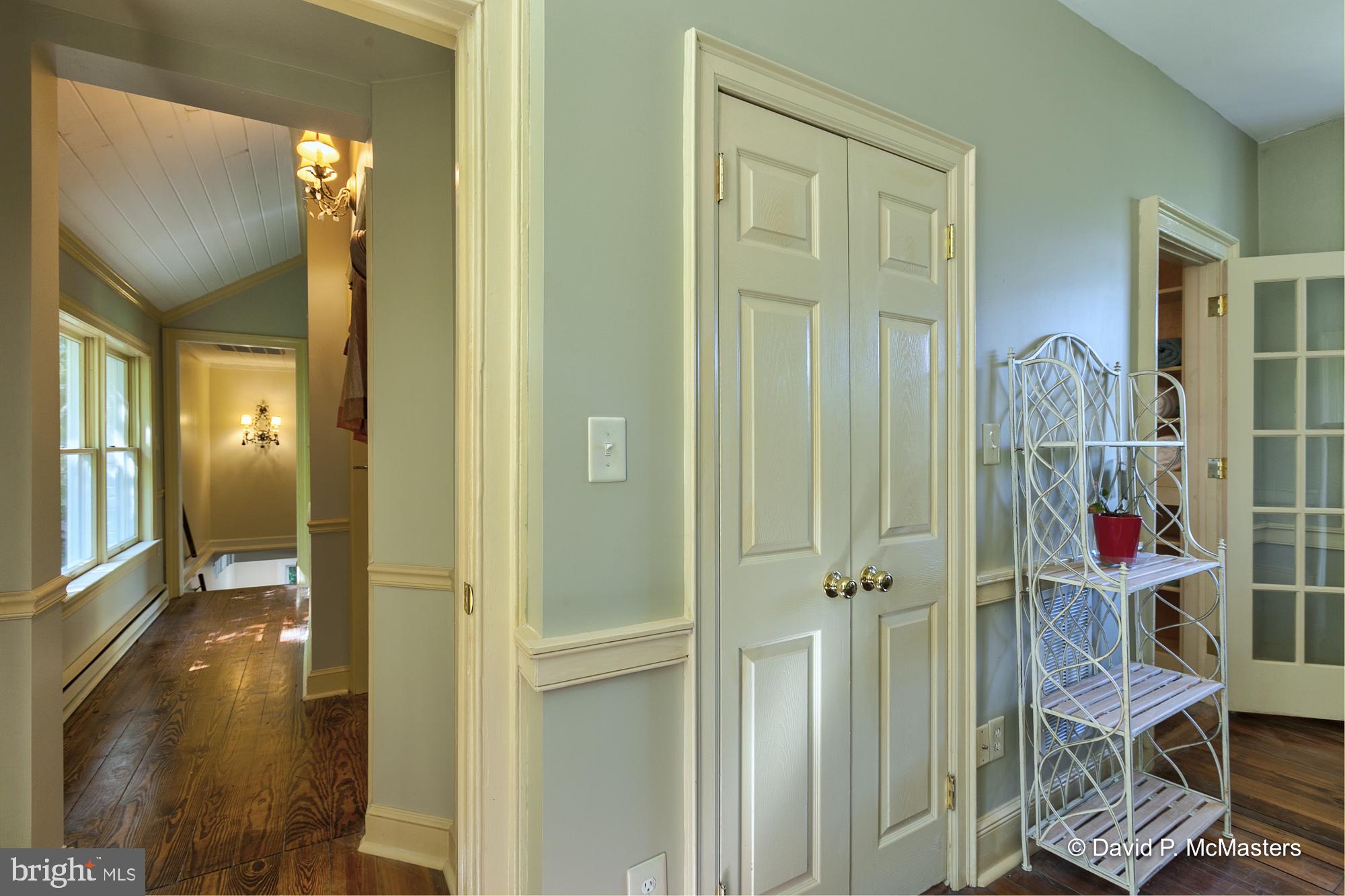 3632 Vineyard Road Falling Waters, WV 25419 - Photo 29 of 56 Second floor corridor