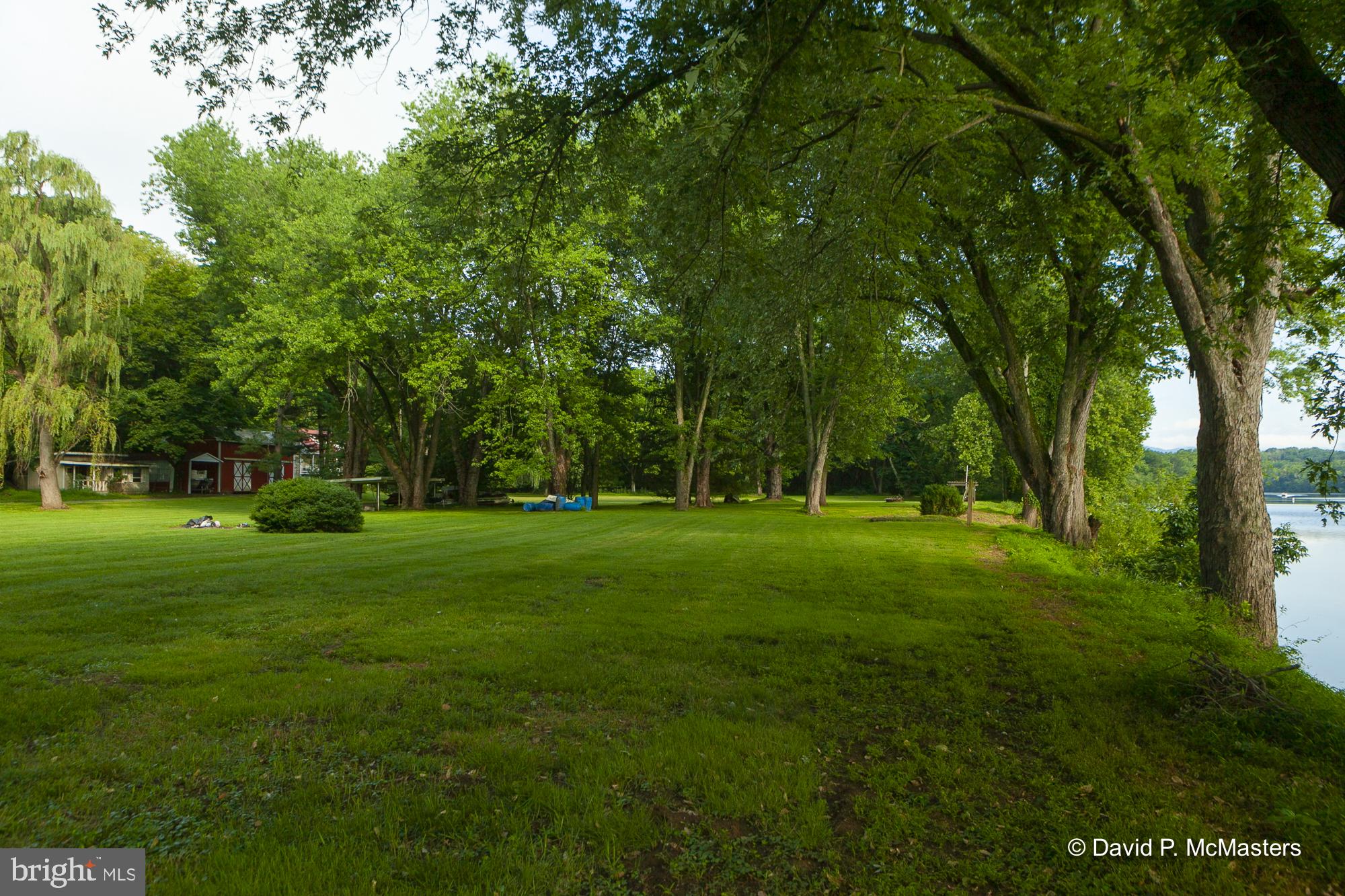 3632 Vineyard Road Falling Waters, WV 25419 - Photo 6 of 56 Front yard Croquet, Riverside walk, Picnic