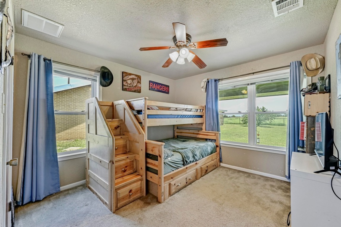 14550 Ranch Road 2338 Georgetown, TX 78633 - Photo 15 of 39