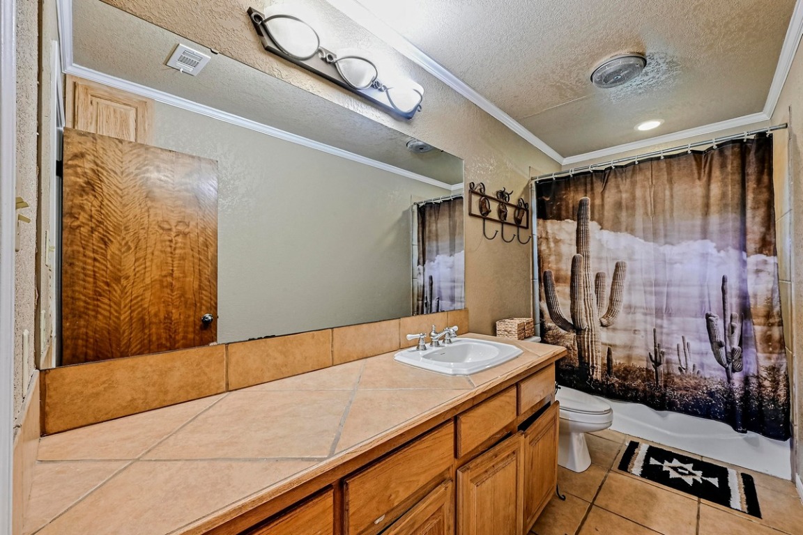 14550 Ranch Road 2338 Georgetown, TX 78633 - Photo 16 of 39