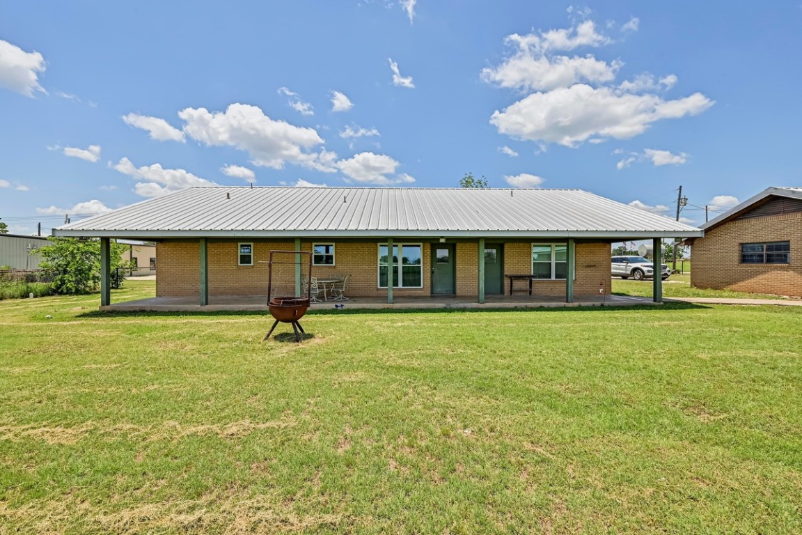 14550 Ranch Road 2338 Georgetown, TX 78633 - Photo 25 of 39