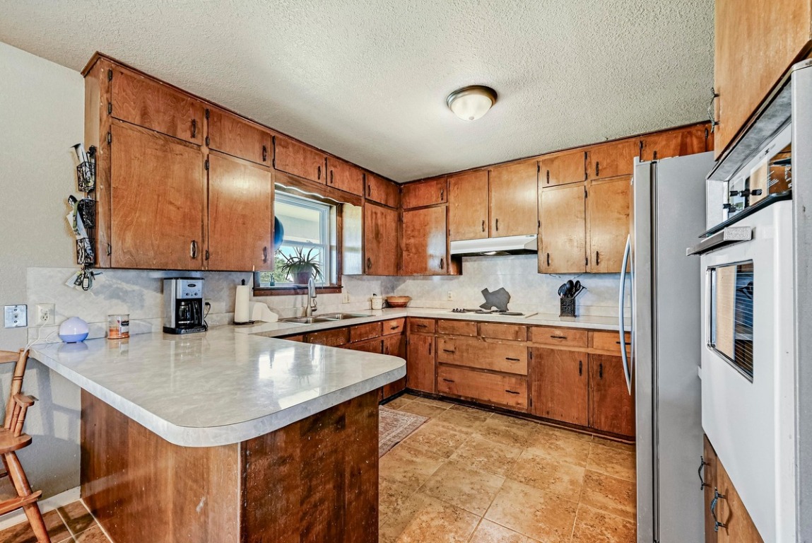 14550 Ranch Road 2338 Georgetown, TX 78633 - Photo 6 of 39