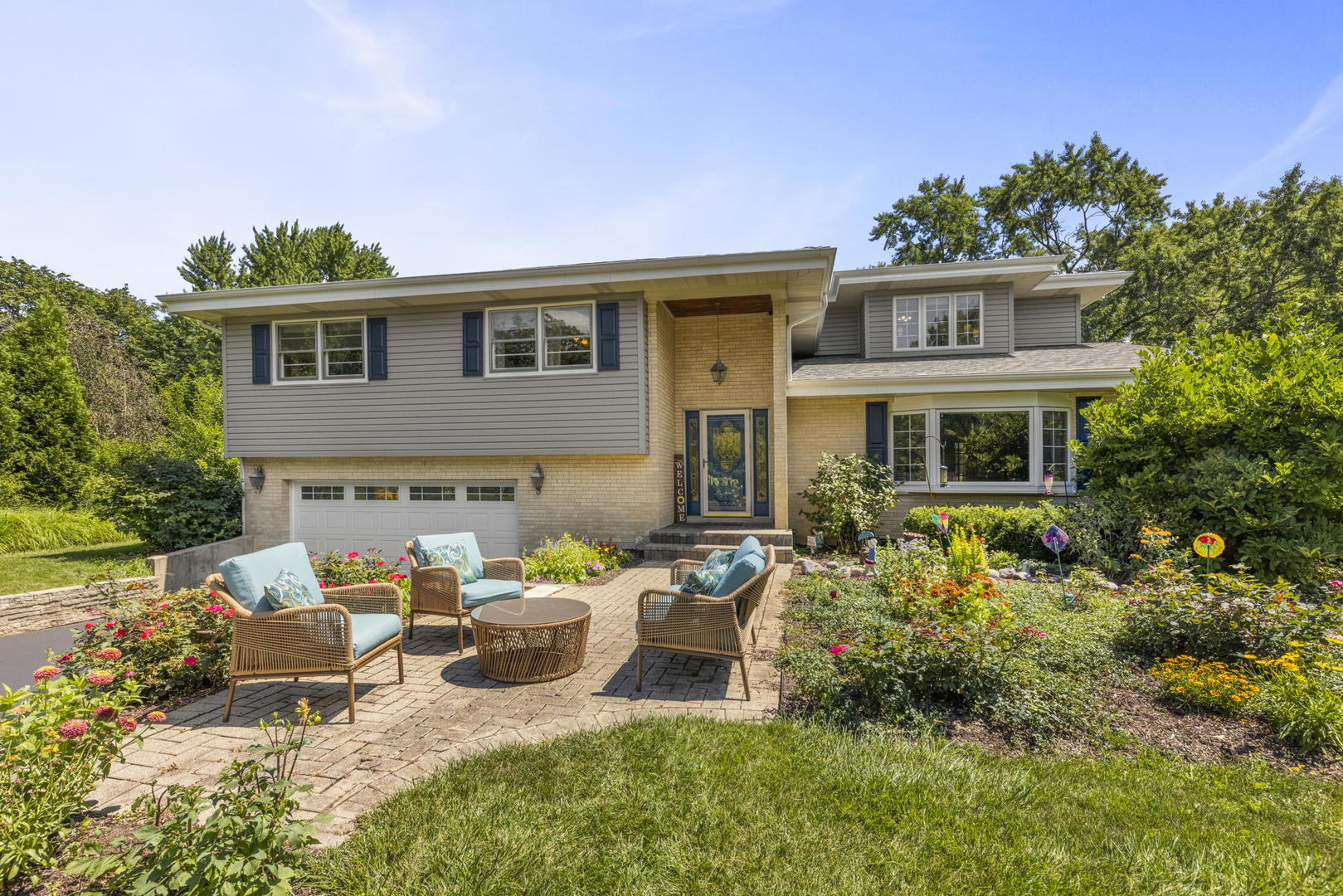 N521 Willow Road Wheaton, IL 60187 - Photo 1 of 64