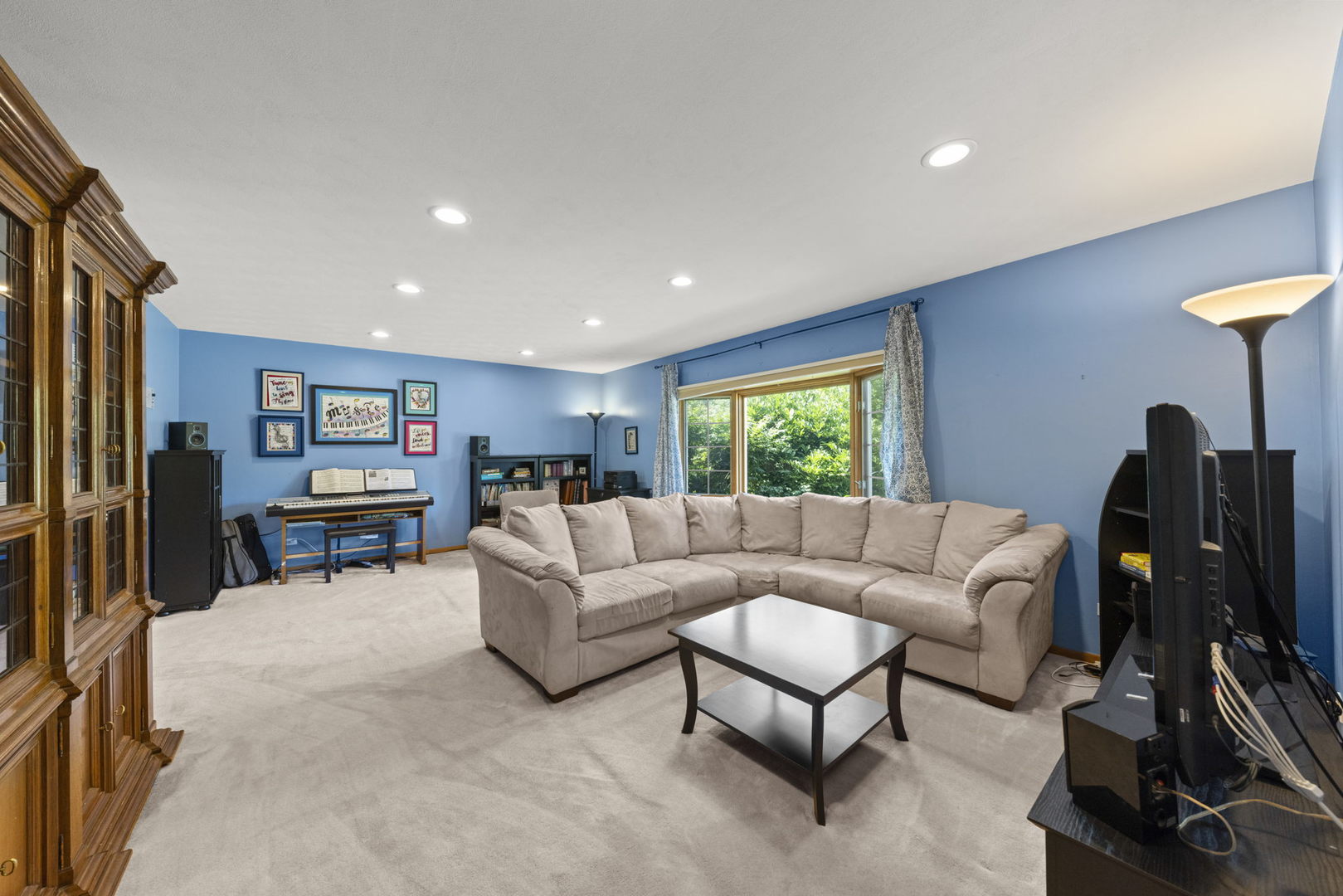 N521 Willow Road Wheaton, IL 60187 - Photo 14 of 64