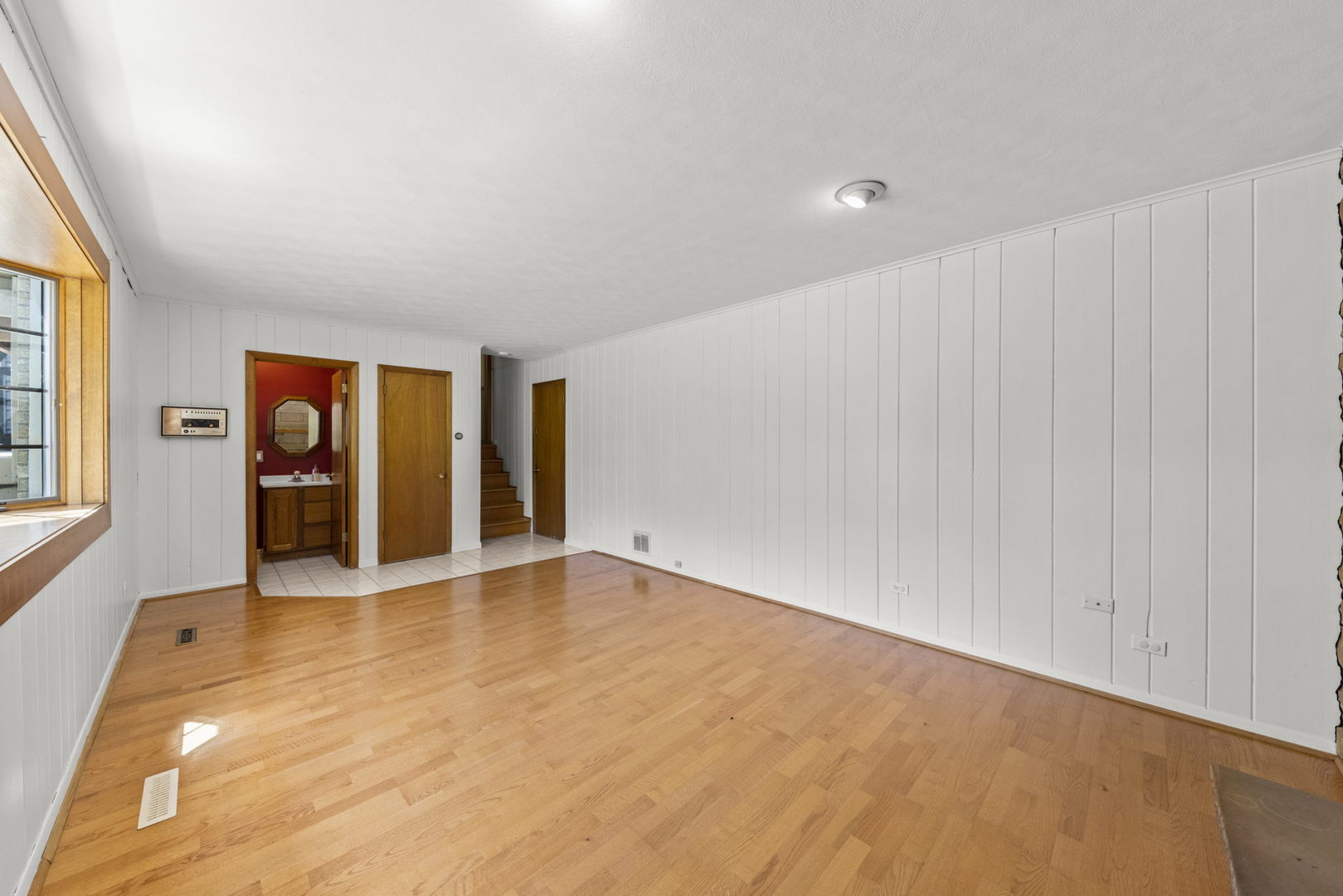 N521 Willow Road Wheaton, IL 60187 - Photo 6 of 64