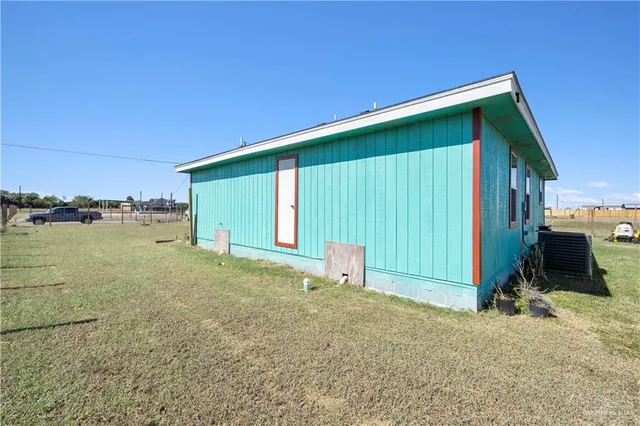 a picture of city view with ocean view