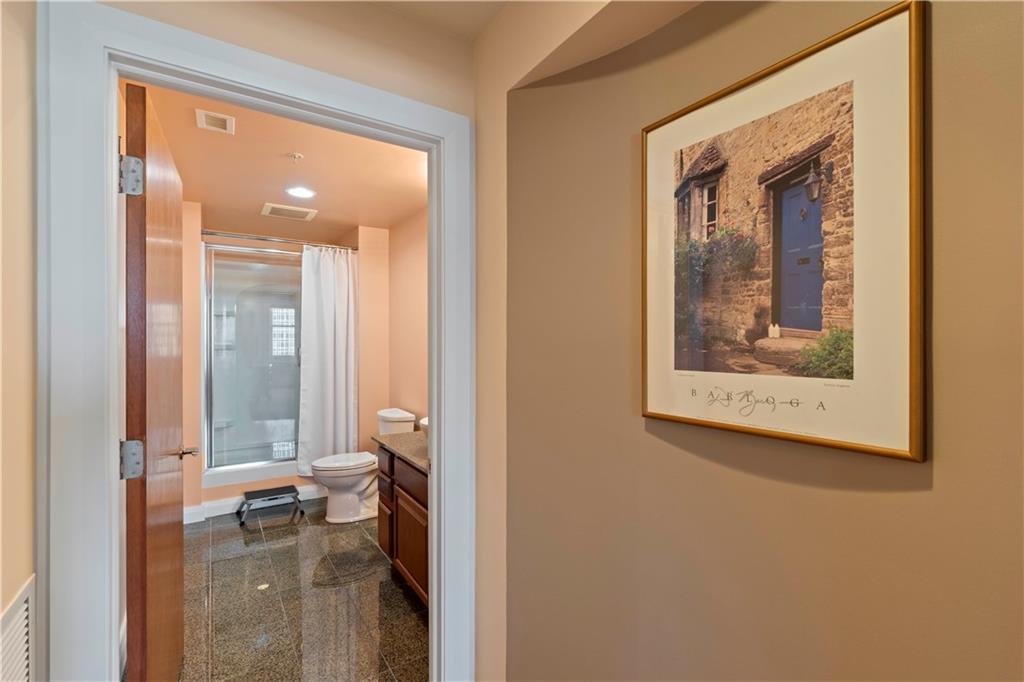 306 Fourth Avenue, Unit 1203 Pittsburgh, PA 15222 - Photo 26 of 40