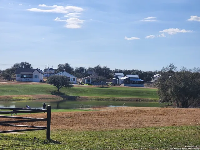 $130,000 | 103 South Calvin Barrett, Blanco, TX 78606