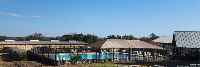 $130,000 | 103 South Calvin Barrett, Blanco, TX 78606