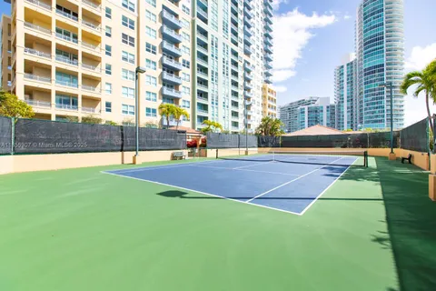 $775,000 | 90 Alton Road, Unit 1005, Miami Beach, FL 33139