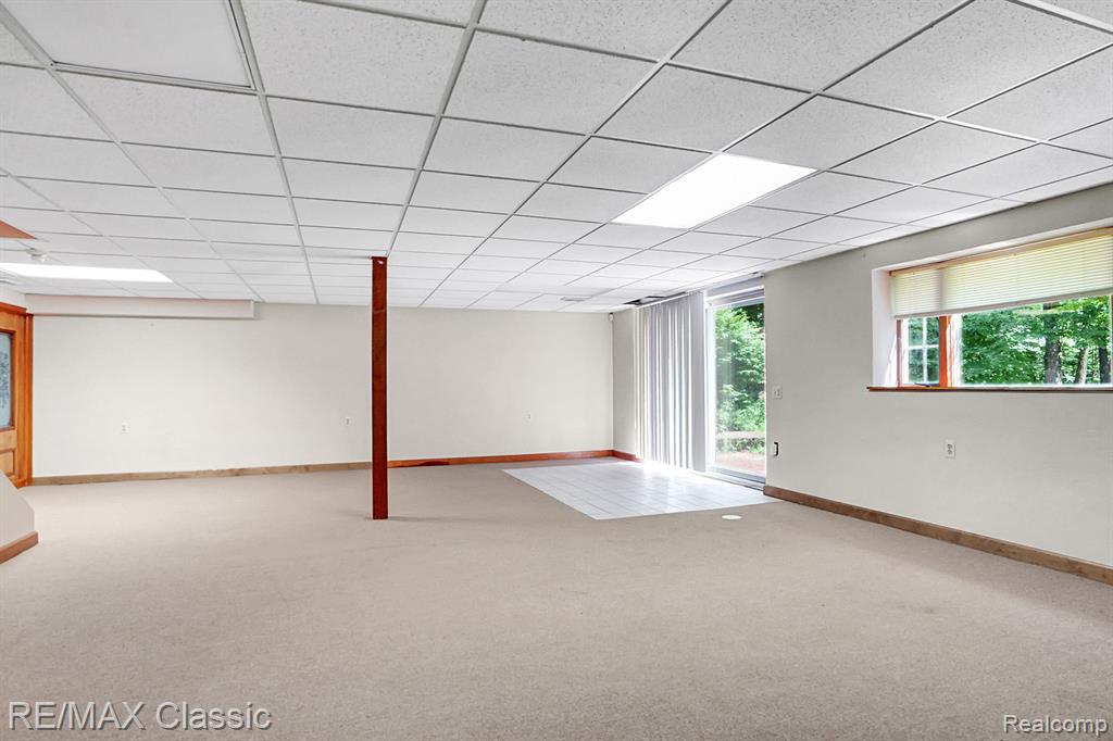 66781 Eight Mile Road South Lyon, MI 48178 - Photo 30 of 54