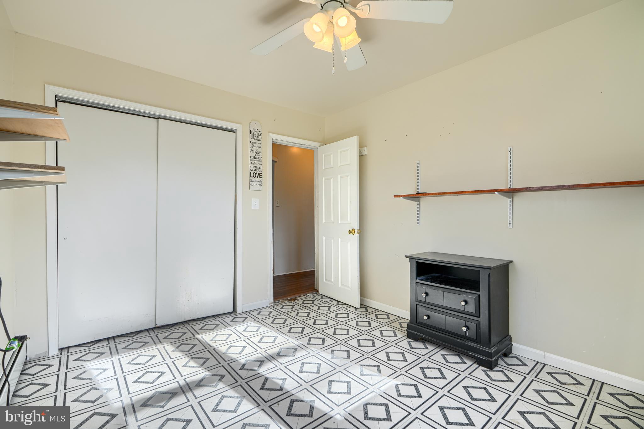 2215 Lodge Farm Road Baltimore, MD 21219 - Photo 12 of 38 Bedroom 3 (main level)