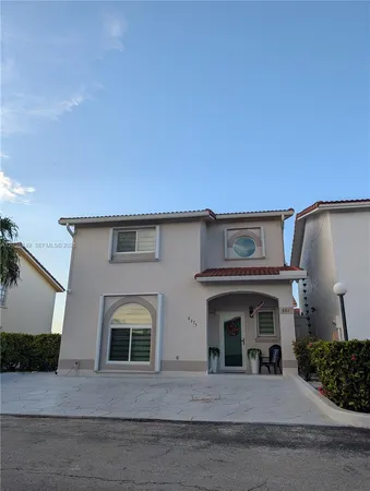 $550,000 | 8275 Northwest 186th Street, Unit 801, Hialeah, FL 33015