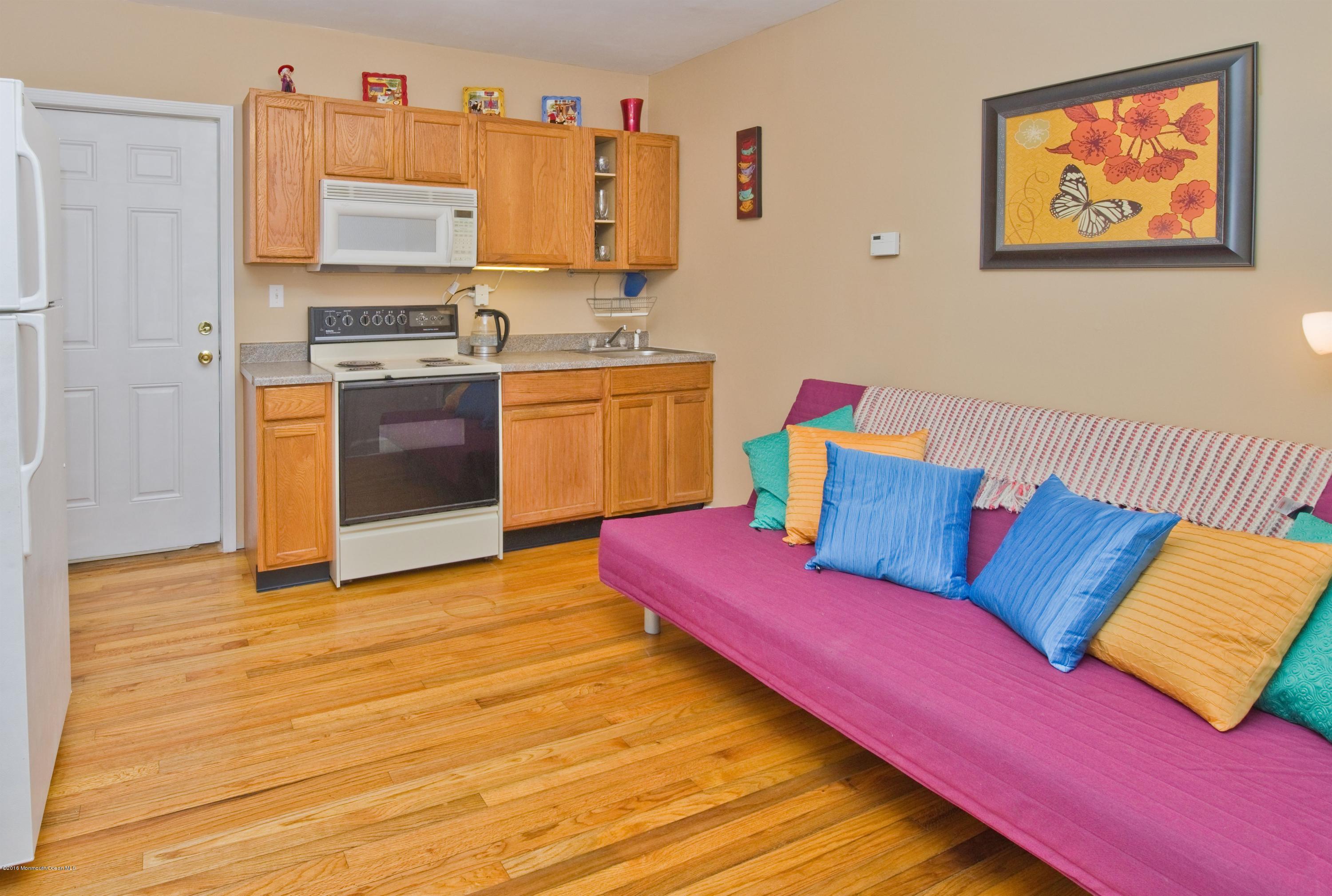 304 Ford Road Howell, NJ 07731 - Photo 22 of 30 022_IN-LAW SUITE