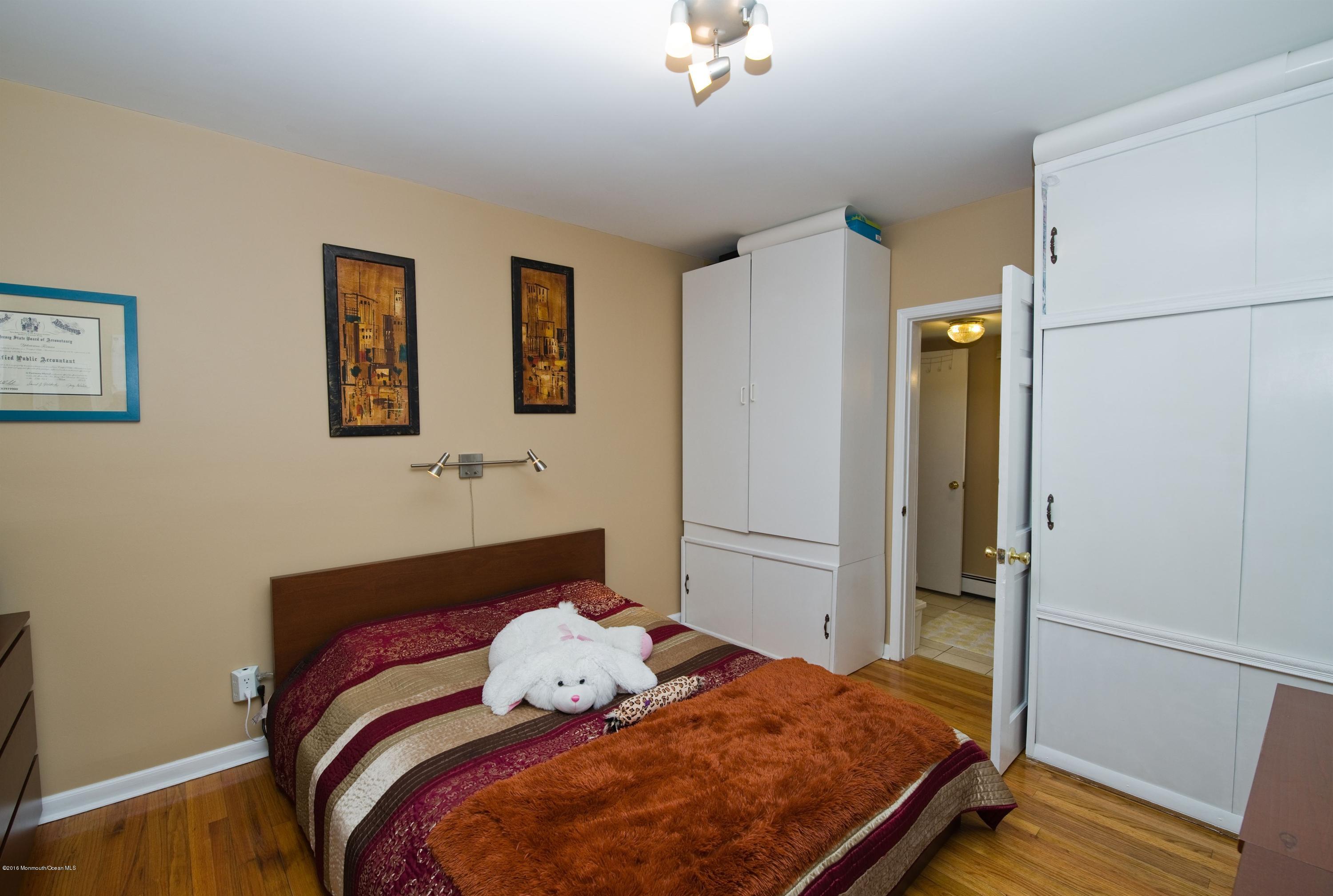 304 Ford Road Howell, NJ 07731 - Photo 25 of 30 025_IN-LAW SUITE BEDROOM