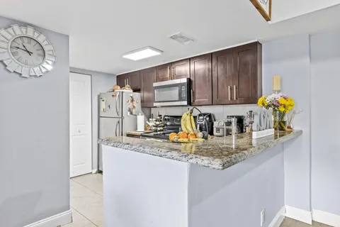 $255,000 | 10773 Cleary Boulevard, Unit 106, Plantation, FL 33324