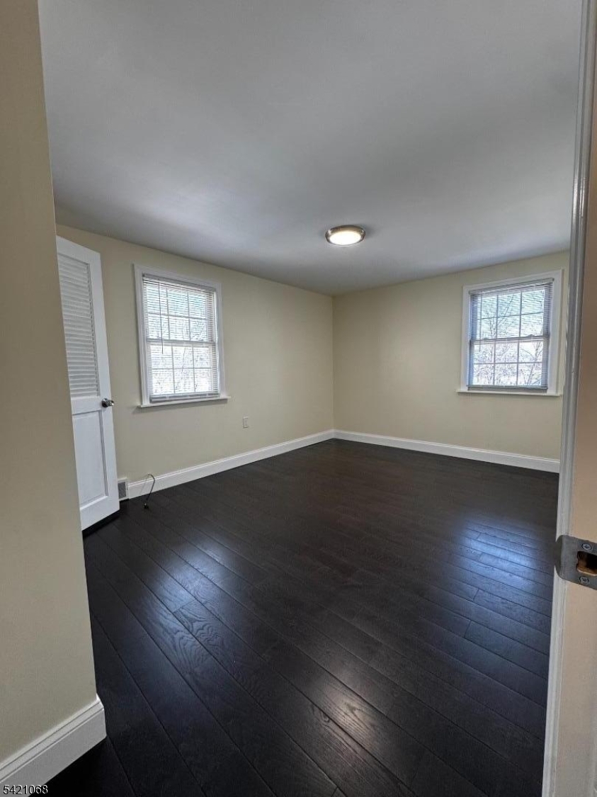 158 Rutherford Place, Unit 2 North Arlington, NJ 07031 - Photo 9 of 12