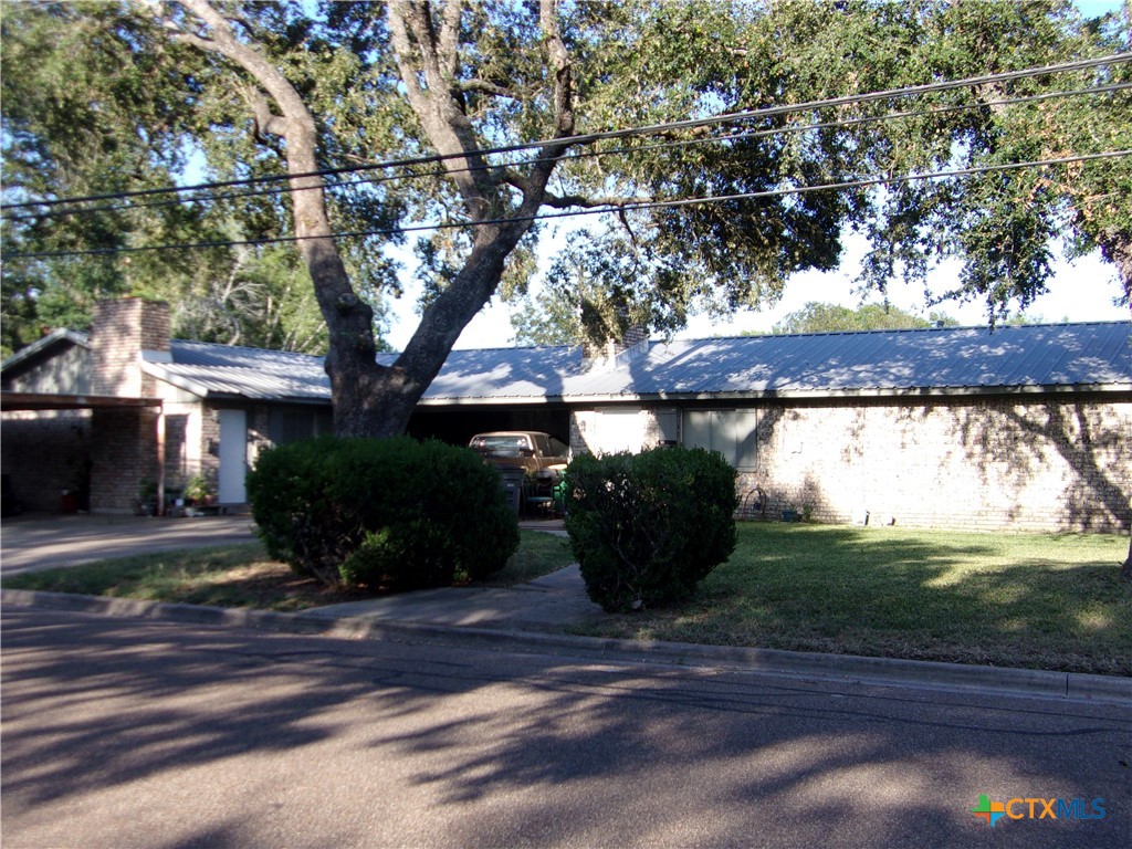 1802 Lawndale Avenue Victoria, TX 77901 - Photo 2 of 2