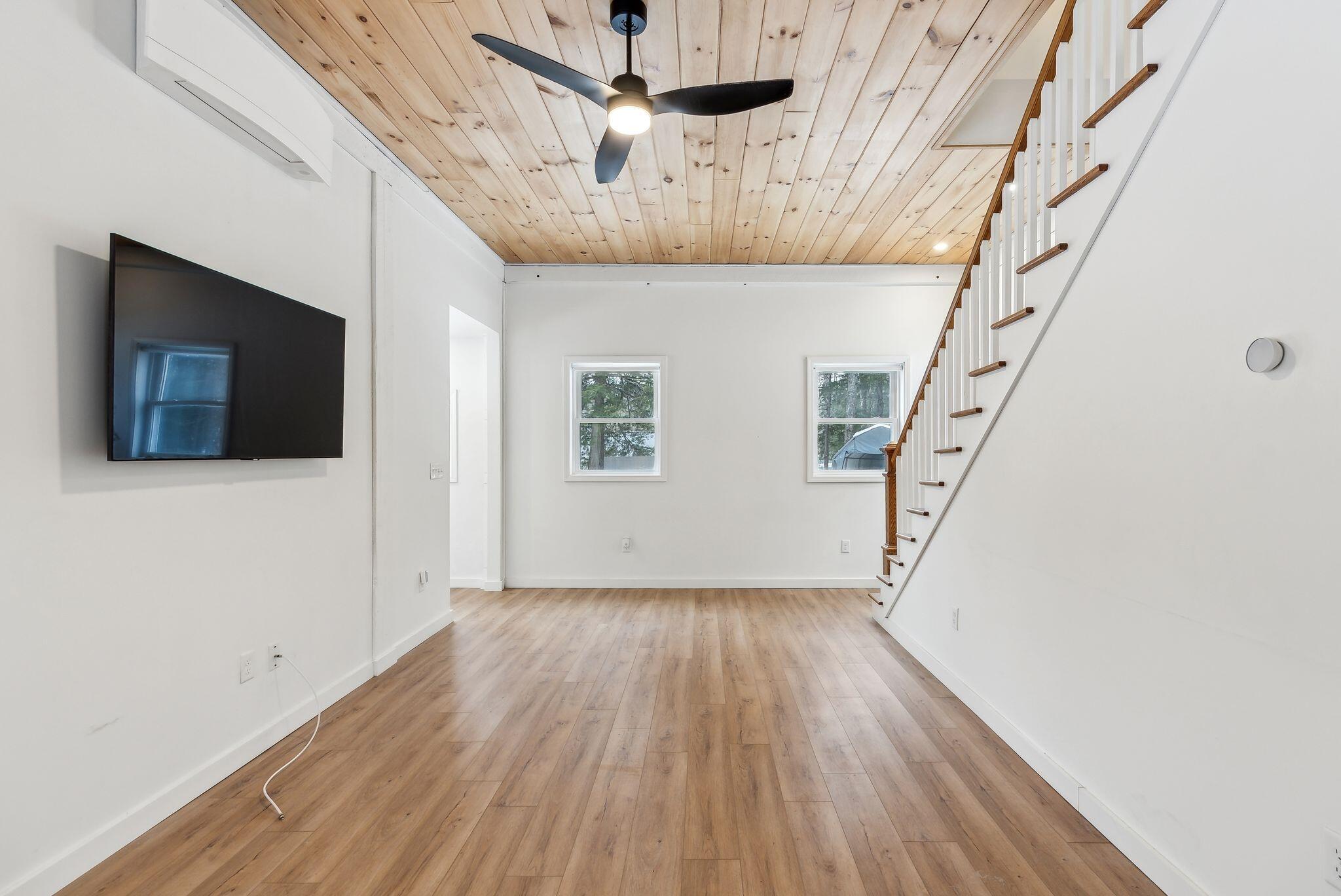 28 Harvard Street Sebago, ME 04029 - Photo 10 of 31 31_DSC00997