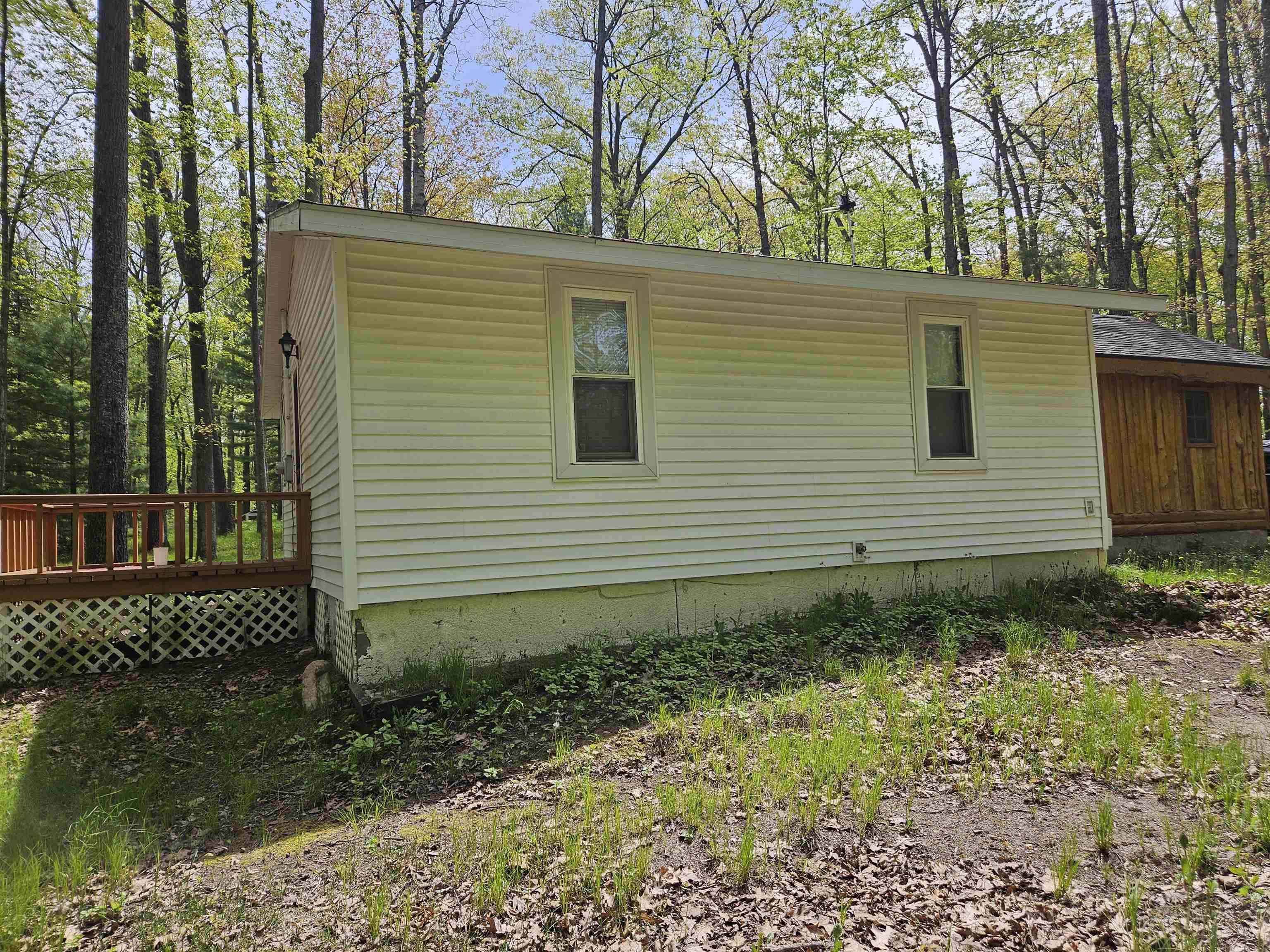4949 North Filter Road Harrison, MI 48625 - Photo 13 of 25