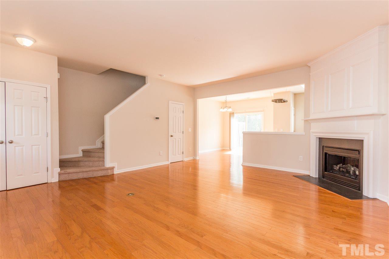 8525 Mt Valley Lane Raleigh, NC 27613 - Photo 11 of 23