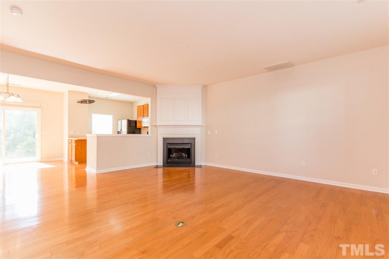 8525 Mt Valley Lane Raleigh, NC 27613 - Photo 4 of 23