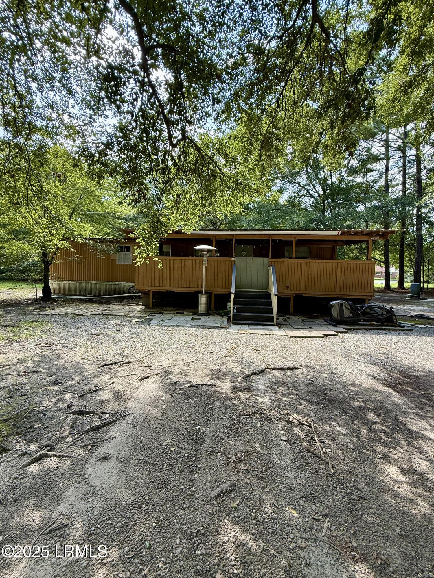 1574 Fordville Road Ridgeland, SC 29936 - Photo 5 of 18 IMG_1377