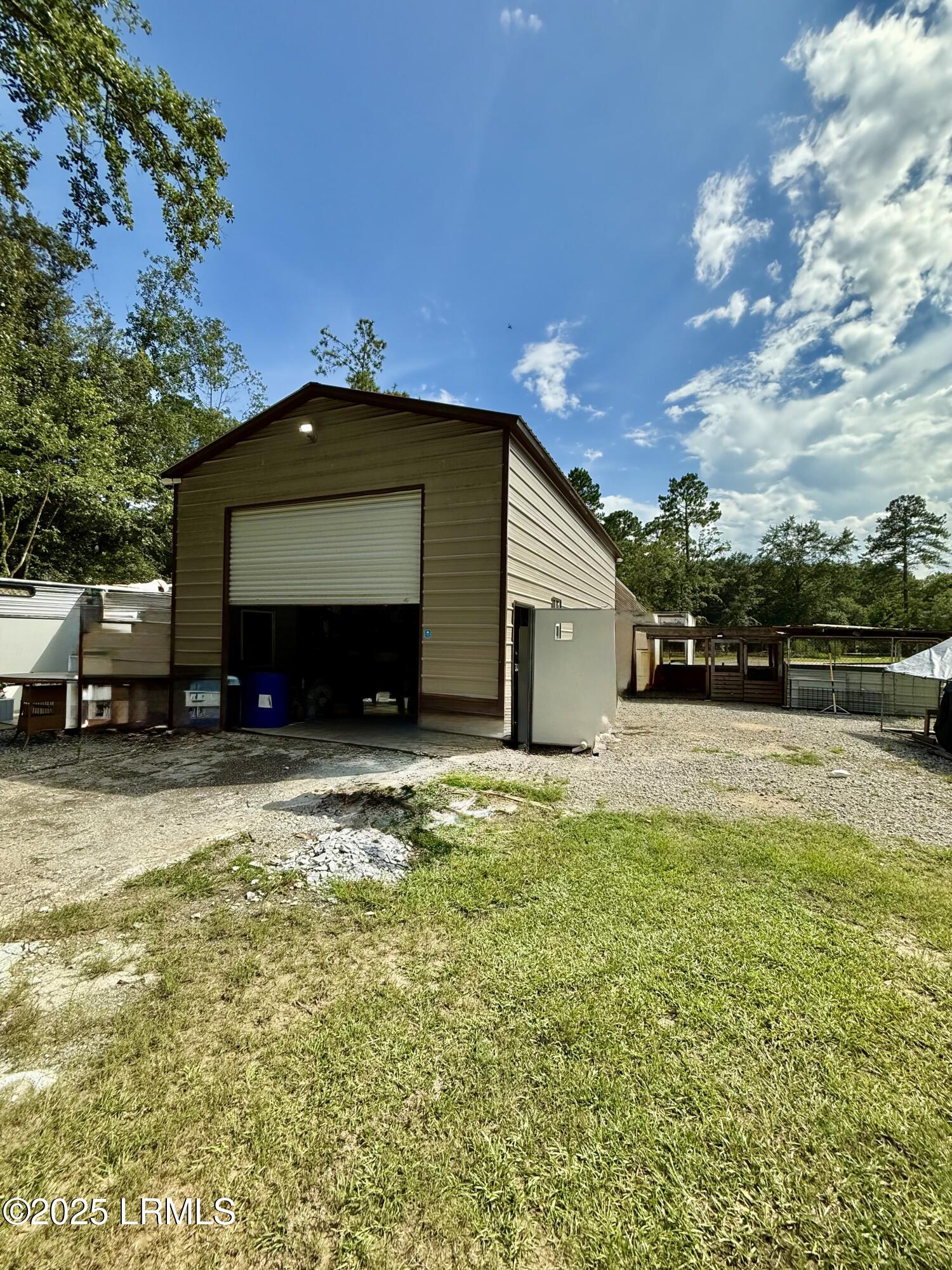 1574 Fordville Road Ridgeland, SC 29936 - Photo 7 of 18 IMG_1388