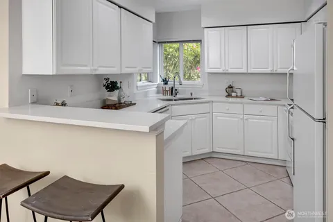 $518,800 | 4808 Northeast Sunset Boulevard, Unit C104, Renton, WA 98059