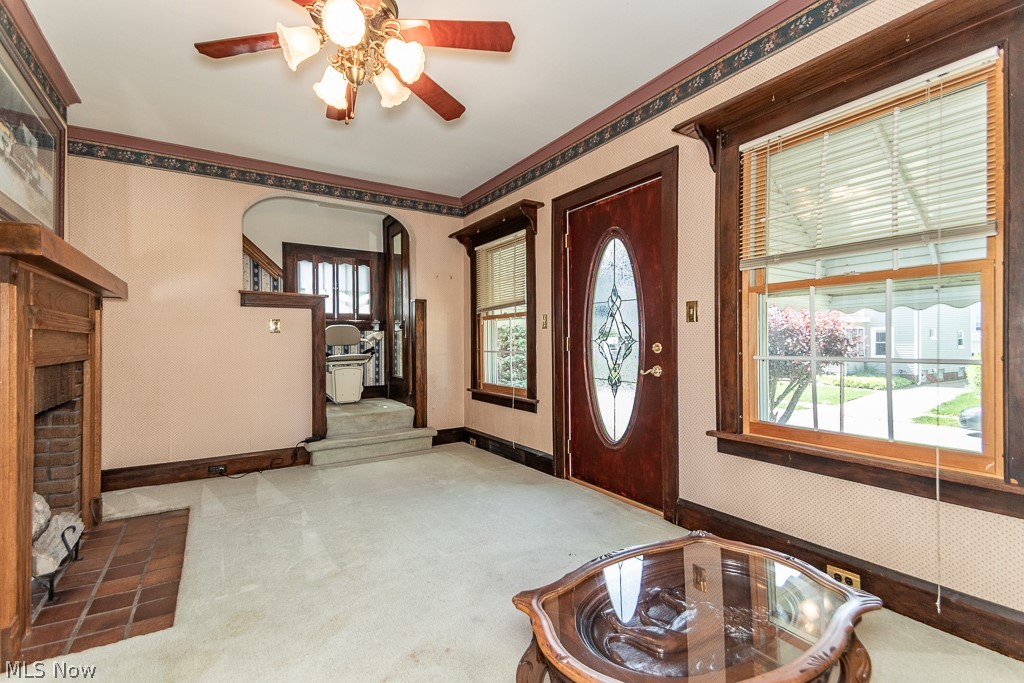 17709 Crestland Road Cleveland, OH 44119 - Photo 19 of 42 Front entry to Living Room, one of many ceiling fans in the home